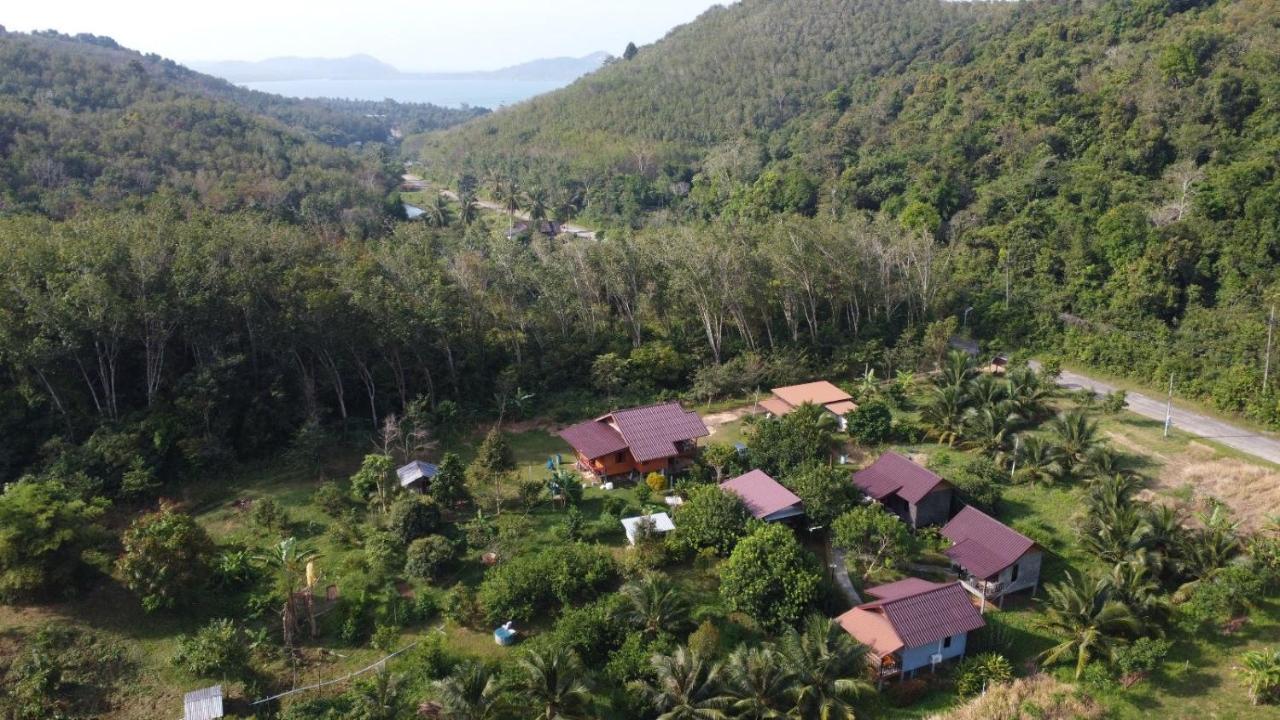 Green Mountain Resort Koh Yao เกาะยาวใหญ่ ภายนอก รูปภาพ